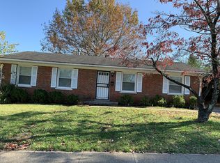 1930 Glengarry Way, Lexington, KY 40505