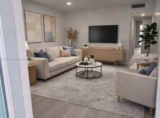 Envoy, Hallandale, FL 33009