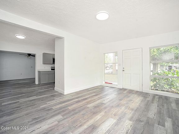 5th image of 3220 Flamingo Ct