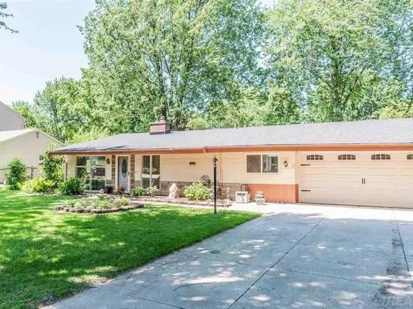 23307 Urban St, Macomb, MI 48042