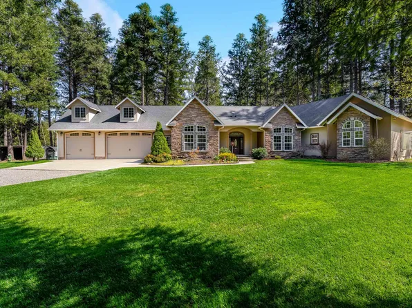 232 Riessen Rd, Grants Pass, OR 97526