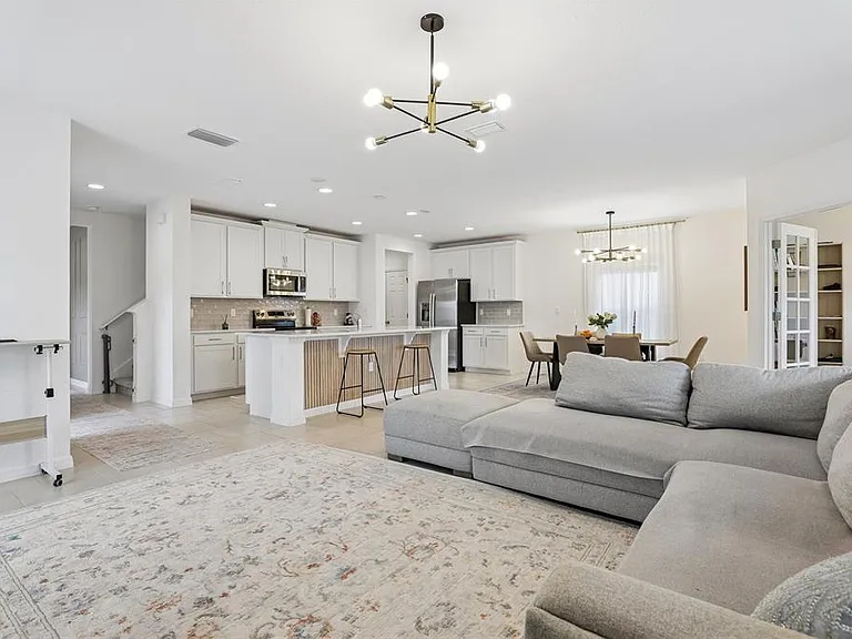 1581 Swan Swim Dr — Photo 4