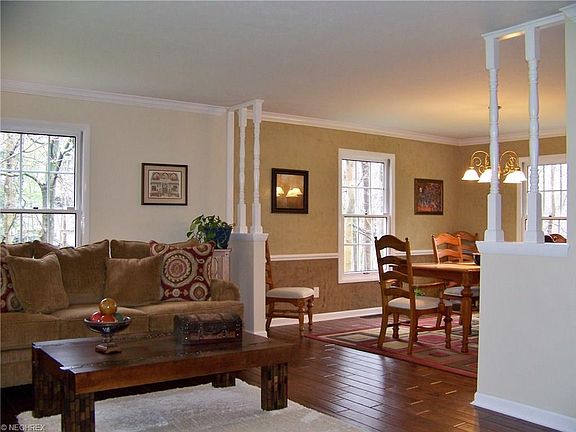 4th image of 3234 Country Club Dr