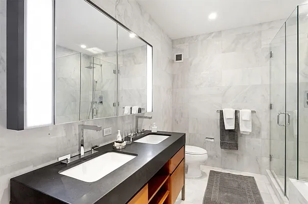 Rented by David Francis New York LLC | media 35