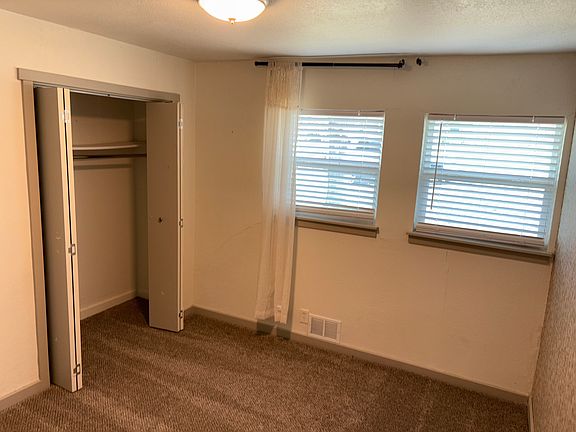 5th image of 529 NE 4th St