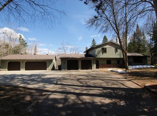 229 Juniper Ln NW, Bemidji, MN 56601