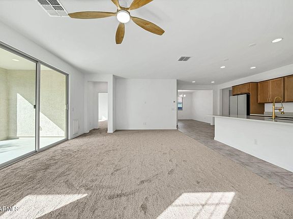 4th image of 10223 W PICCADILLY Road