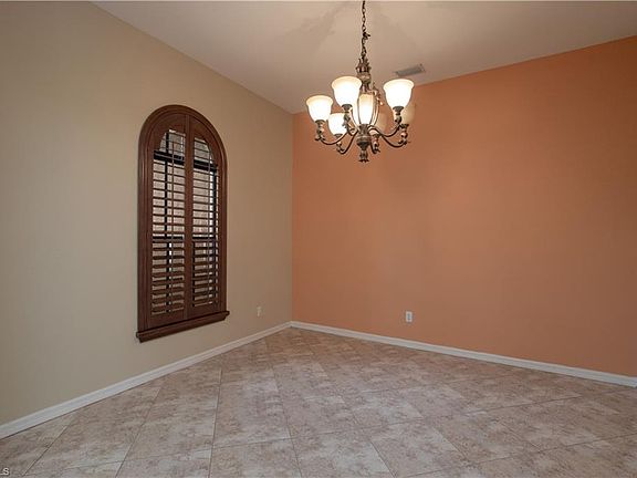 4th image of 8848 Sarita Ct
