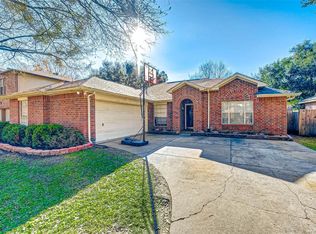 16203 Hilton Head Ln, Cypress, TX 77429
