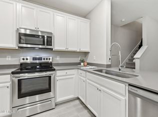 2552 SANDY DUNE Drive, Jacksonville, FL 32233