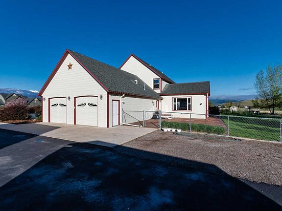 3rd image of 2940 Brushpopper Ln