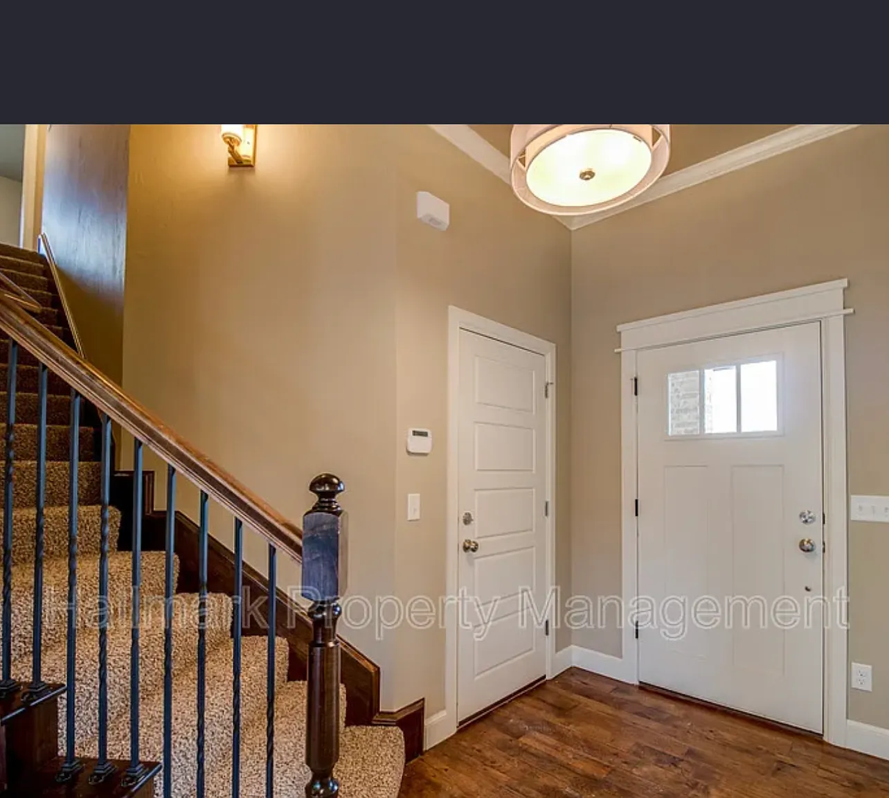 4 bed, 2.5 bath, 1900 sqft, $2,150 — Photo 2