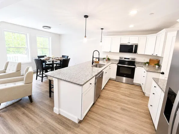 32 Signal Street #M-2, Sanford, ME 04083