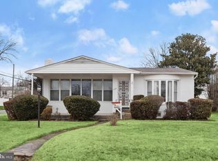 3120 Marnat Rd, Baltimore, MD 21208