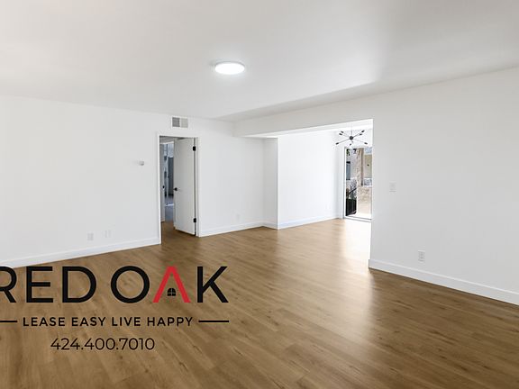 3rd image of 9809 Regent St #104