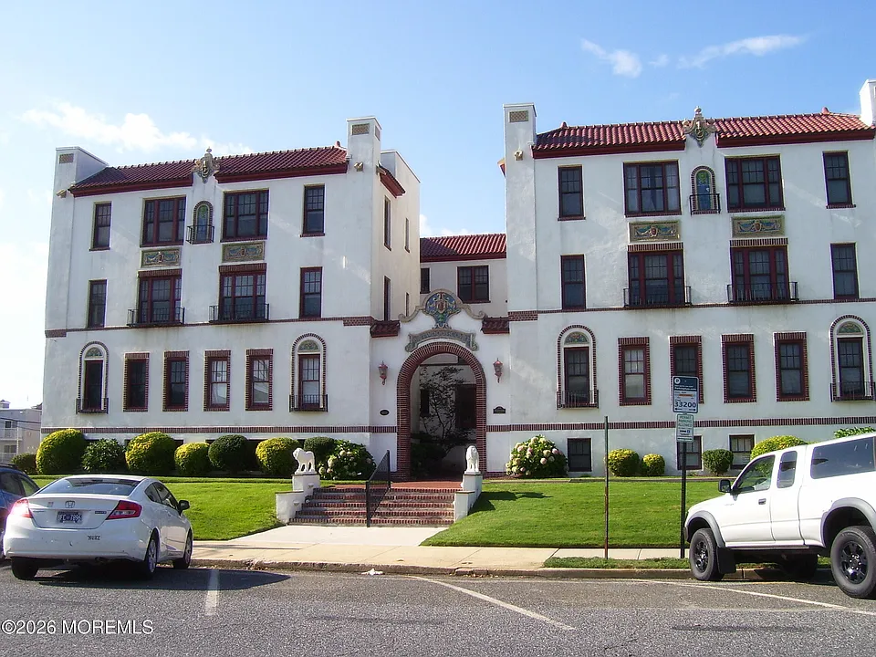 218 2nd Ave #105E