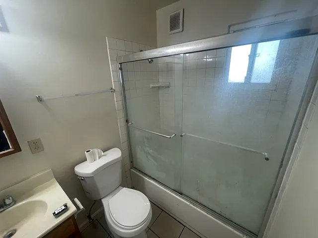 2011 Stanton Ave #B — Photo 7