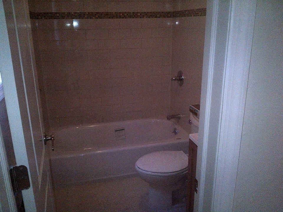 2nd image of 72 Albion Pl