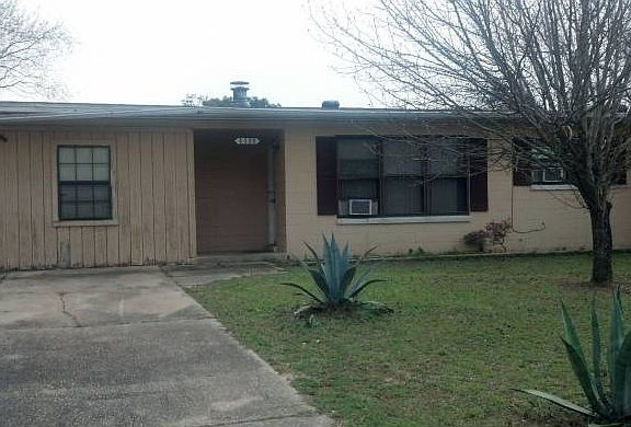 2nd image of 4408 Havre Way