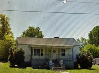 1320 Ridge Ave, Eden, NC 27288