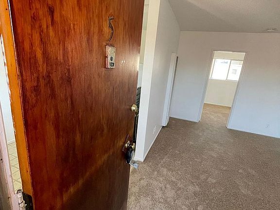 2nd image of 616 N Virgil Ave APT 5