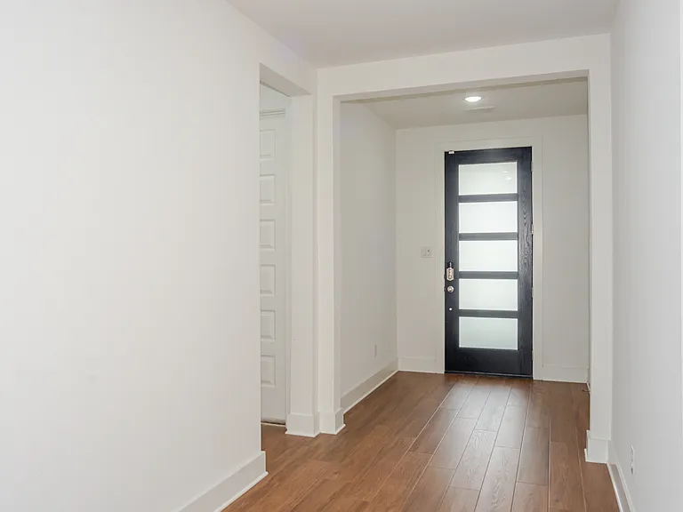 7205 Indian Paint Brush Ln — Photo 3