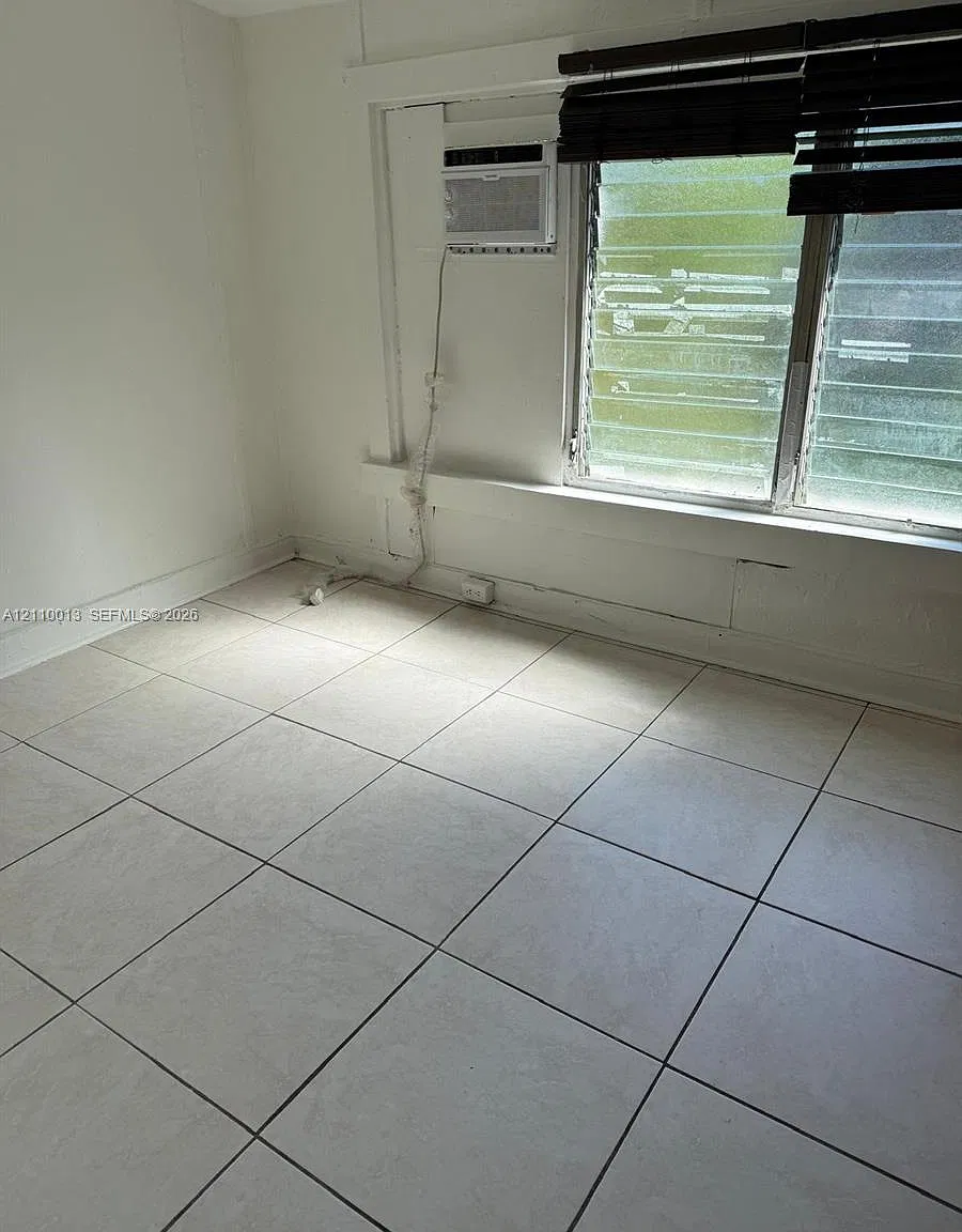 1 bed, 1.0 bath, $1,600 — Photo 1