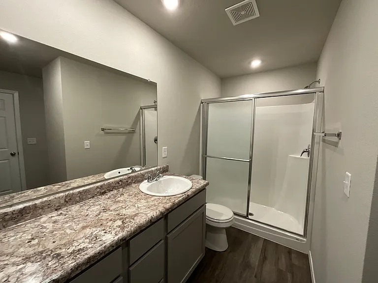 2608 S Silver St — Photo 14