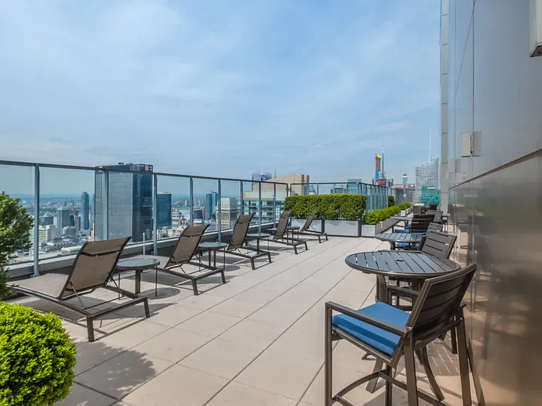 Resident Rooftop Deck