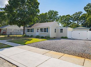 402 Whildam Ave, Cape May, NJ 08204