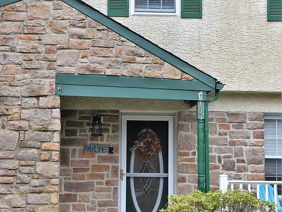 2nd image of 357 Crescent Hill Dr