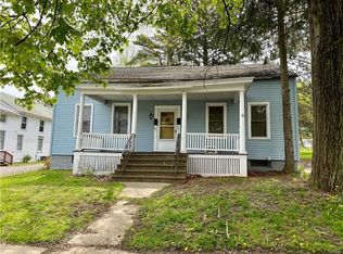 329 Main St, New York Mills, NY 13417