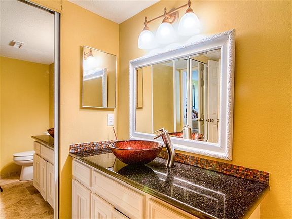 2nd image of 7726 Del Glen Ln