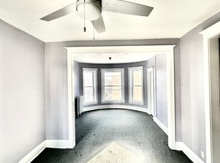 2901 E 91st St #3, Chicago, IL 60617
