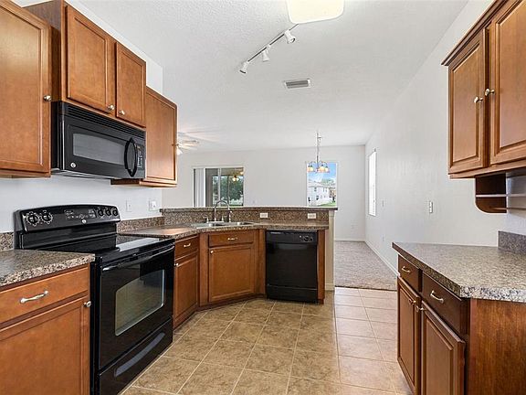3rd image of 2616 WALDEN WOODS DRIVE