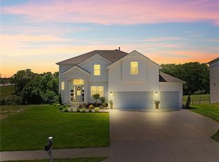 9010 N Denver Ave, Kansas City, MO 64156