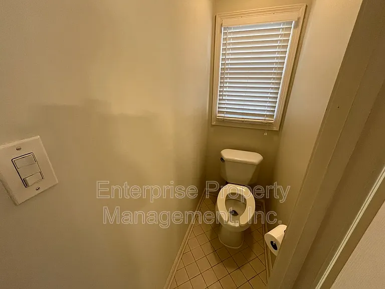 6700 N Kirby Oaks Cv — Photo 31