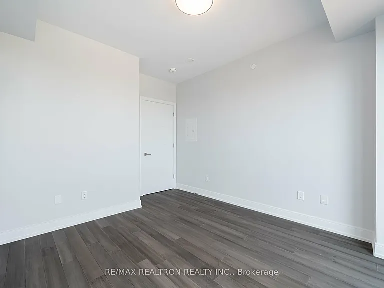 2525 Bathurst St #1009 — Photo 18