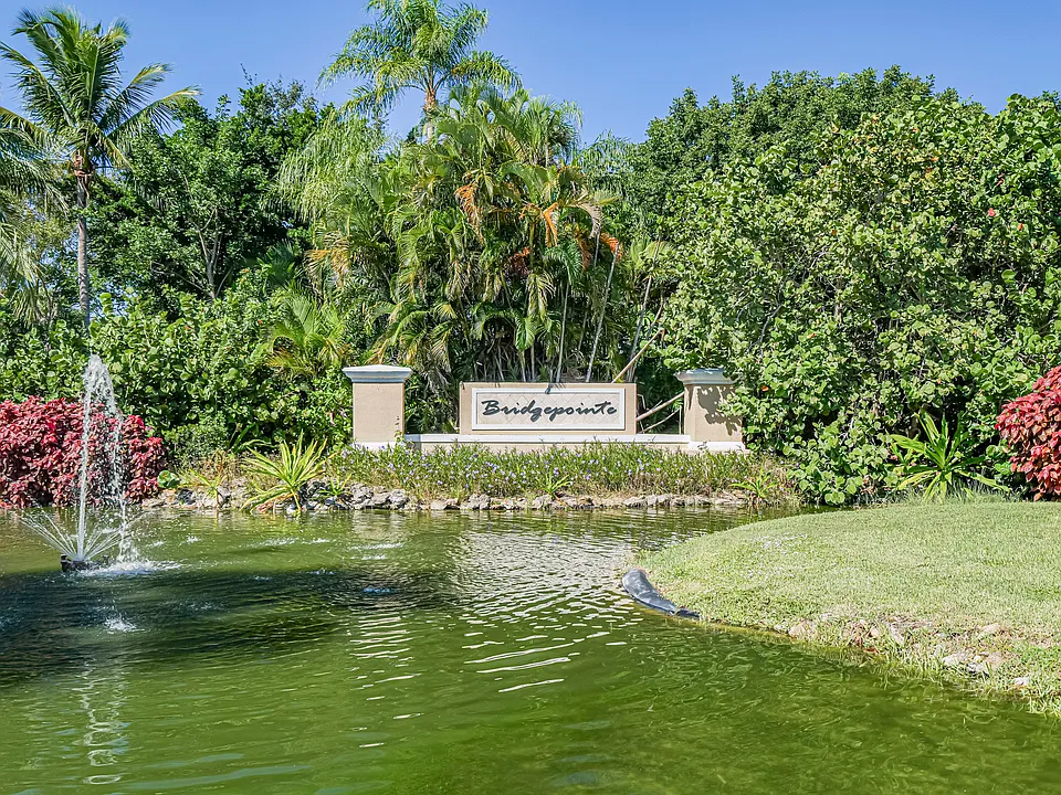 1965 Bridgepointe Cir #84