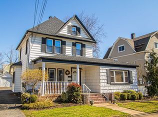 274 Vincent Ave, Lynbrook, NY 11563