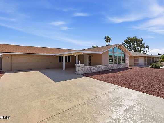 2nd image of 10130 W DESERT ROCK Drive