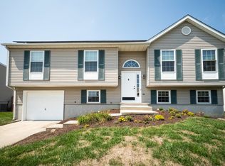 56 Avignon Dr, Newark, DE 19702