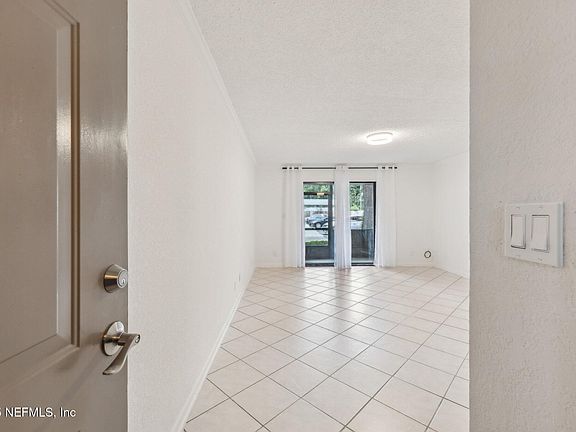 4th image of 5811 ATLANTIC Boulevard #19