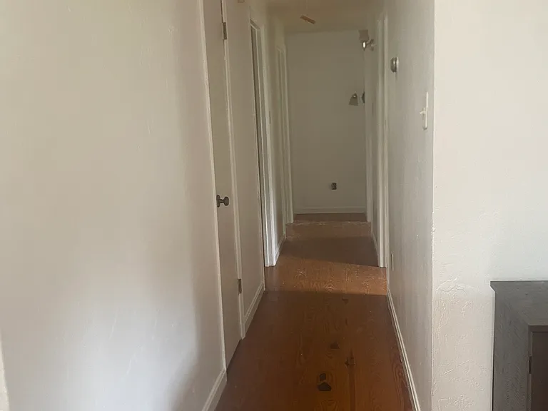 203 Land Or Dr — Photo 13