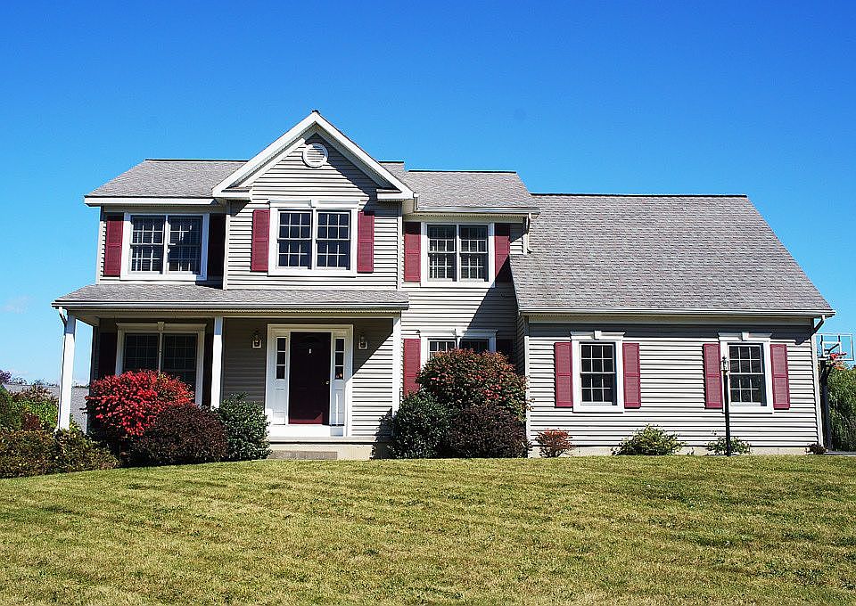 1st image of 17 Rose Ln
