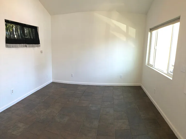 625 Bonnie St — Photo 11