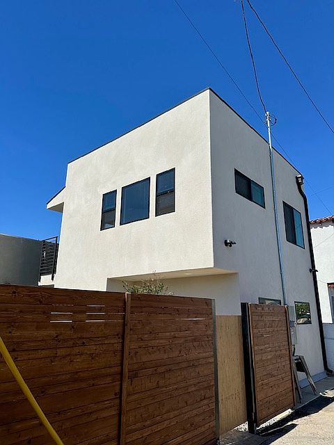 1st image of 3385 33rd St #A
