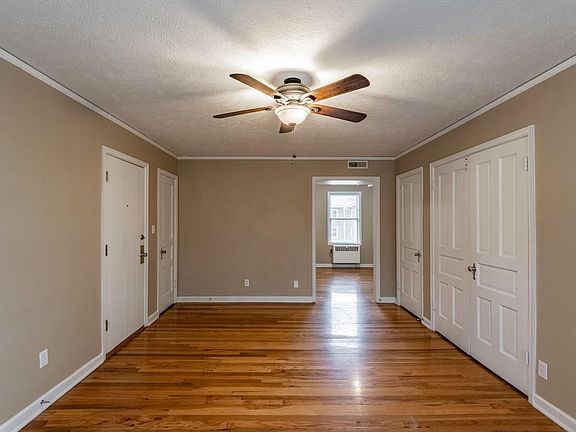 3rd image of 3108 Davenport St APT 203