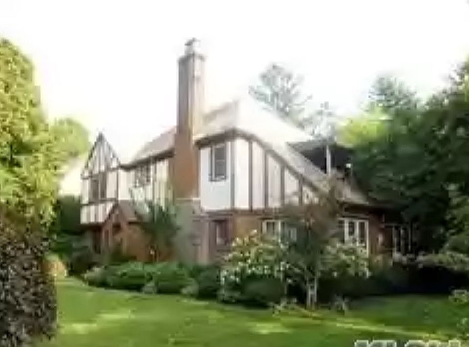 1st image of 214 Stewart Ave