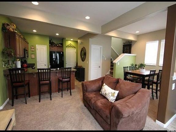 2nd image of 3036 S Ashburton Ln